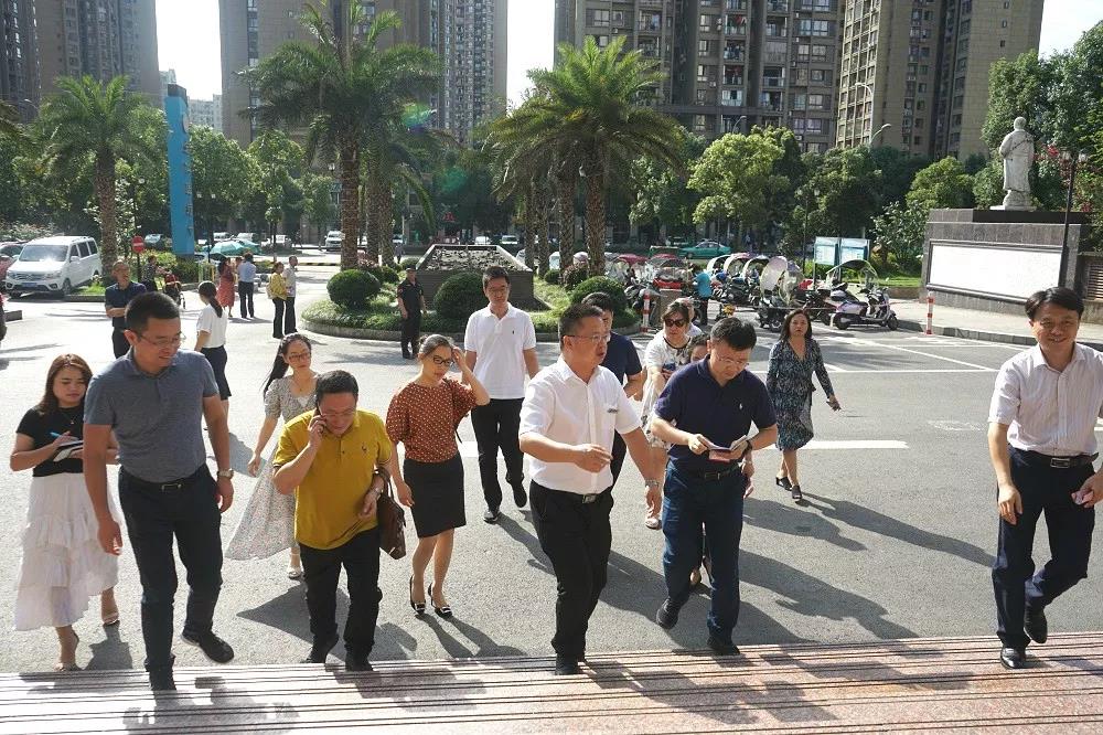 首页|尊龙集团中国官方网站